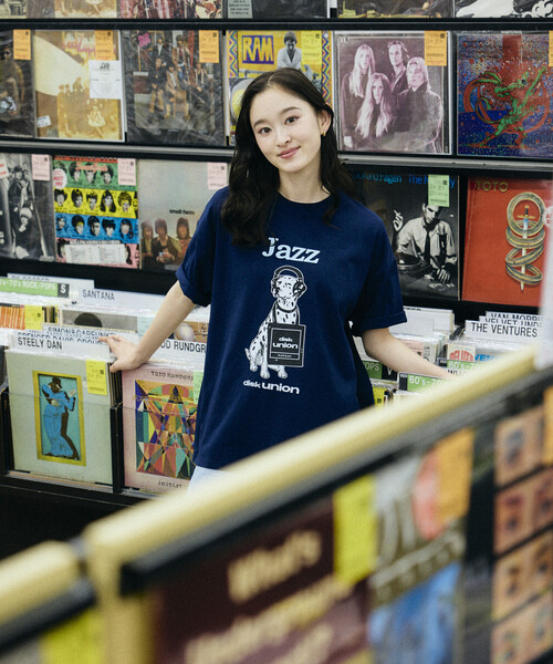 FREAK'S STORE(フリークスストア)の「限定展開 diskunion×FREAK'S STORE 別注 ダルメシアン ビッグシルエット プリント クルーネック Tシャツ(Tシャツ/カットソー・メンズ・ホワイト/ネイビー/ブラック・SMALL/MEDIUM/LARGE)」の21枚目の写真