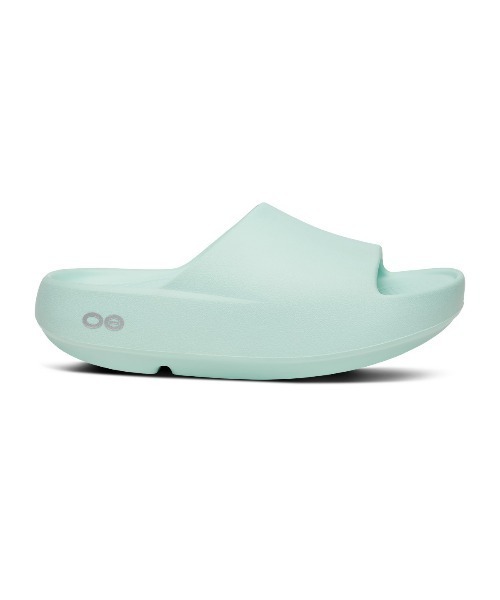 OOFOS(ウーフォス)の「OOFOS OOahh+(ウーフォス ウーアープラス)(サンダル・メンズ・ホワイト系/ミント/ブラック・27cm/26cm/25cm/23cm/22cm/28cm/29cm/24cm)」の10枚目の写真