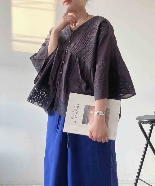 AS KNOW AS plus(アズノゥアズプラス)の「〇5分袖 ふんだんピンタックレースブラウス(シャツ/ブラウス・レディース・チャコールグレー/オフホワイト/ベージュ・FREE)」の13枚目の写真