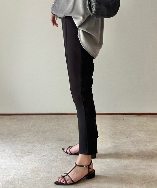 eM（エム）の「【サイズ展開あり】eMbyEmmaTaylerストレッチスリムパンツ（その他パンツ・レディース・ベージュ/ブラック・LL/M/L）」の7枚目の写真
