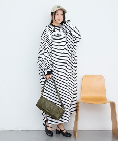 forksy.(フォルクシー)の「【forksy.】パファーショルダーバッグ(ショルダーバッグ・レディース・ブラウン/ブラック/カーキ/ワイン・FREE)」の16枚目の写真