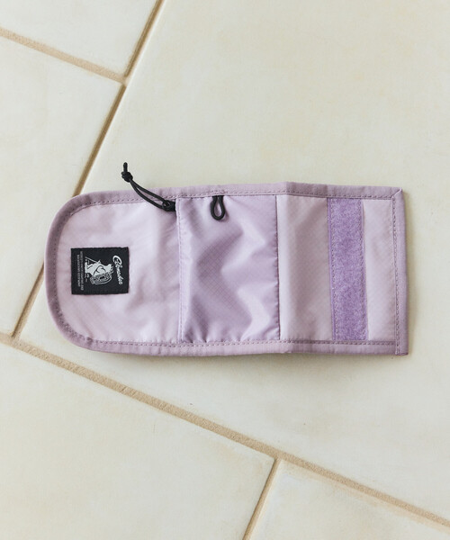 FREAK'S STORE(フリークスストア)の「Cobmaster/コブマスター 別注COMPACT WALLET(財布・レディース・グレー/ベージュ/ブラック/ラベンダー・ONE SIZE)」の5枚目の写真