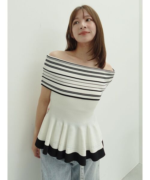LAGUNAMOON（ラグナムーン）の「ボーダーペプラムオフショルニットプルオーバー 【夏服】（ニット/セーター・レディース・ホワイト/ネイビー・FREE）」の17枚目の写真