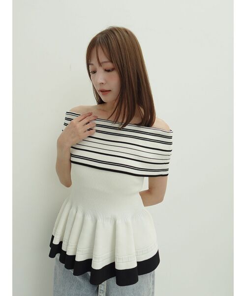 LAGUNAMOON（ラグナムーン）の「ボーダーペプラムオフショルニットプルオーバー 【夏服】（ニット/セーター・レディース・ホワイト/ネイビー・FREE）」の19枚目の写真