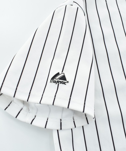 NBA/NFL/NHL/MLB（エヌビーエーエヌエフエルエヌエイチエルエムエルビー）の「【USED】90’s～ Majestic “MLB Chicago White sox” ベースボール ゲームシャツ（シャツ/ブラウス・メンズ・ホワイト・LARGE）」の5枚目の写真