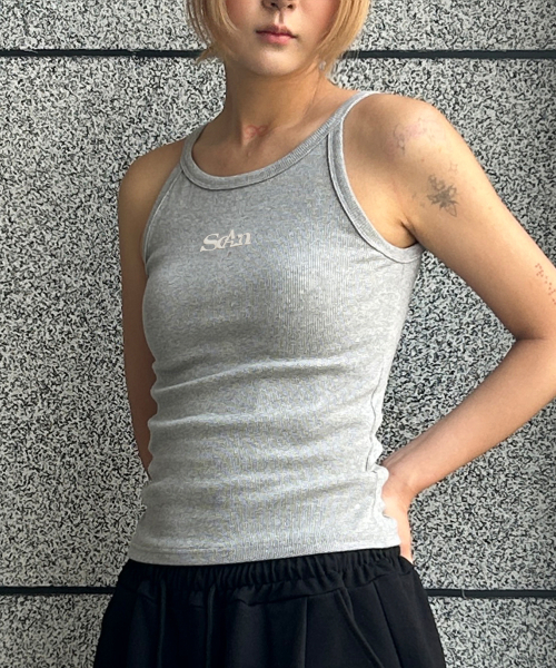 FUZZY SCAN(ファジスキャン)の「刺繍ロゴベーシックスリーブレス2カラー(Tシャツ/カットソー・レディース・ブラック/ライトグレー・ONE SIZE)」の5枚目の写真