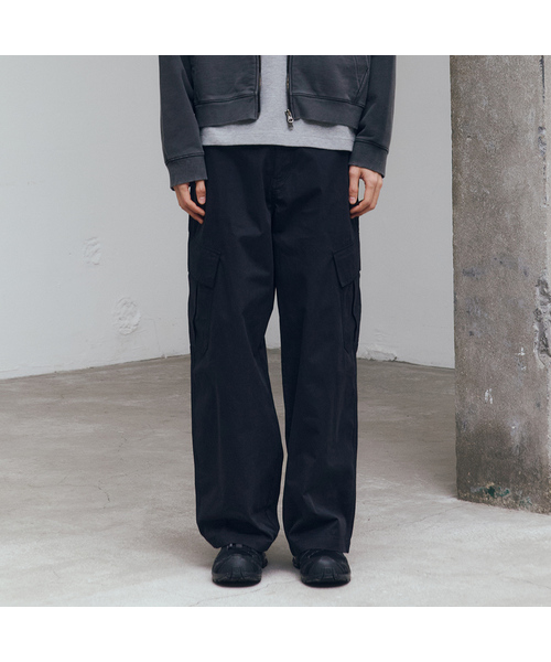MINDBRIDGE(マインドブリッジ)の「アジャストワイドカーゴパンツ - 2カラー(その他パンツ・メンズ・ブラック/ベージュ・36/30/34/32)」の2枚目の写真