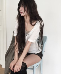 ワイドヘンリーネックロールスリーブTシャツ