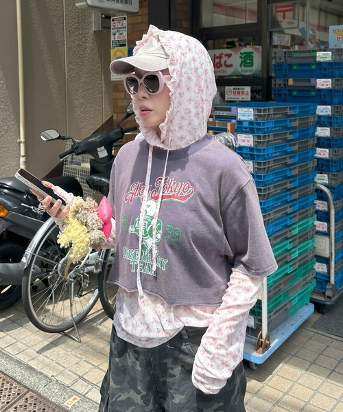 Alley Tokyo(アリートーキョー)の「フリフリフードシアートップス(その他トップス・レディース・ピンク/オフホワイト・FREE)」の9枚目の写真