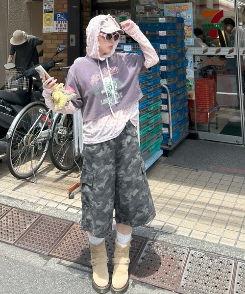 Alley Tokyo(アリートーキョー)の「フリフリフードシアートップス(その他トップス・レディース・ピンク/オフホワイト・FREE)」の16枚目の写真