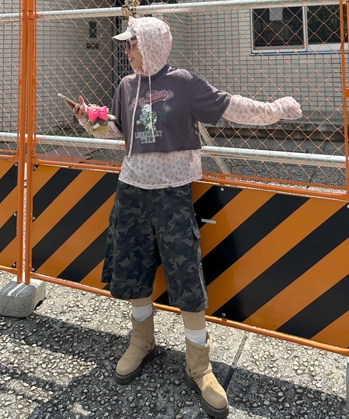Alley Tokyo(アリートーキョー)の「フリフリフードシアートップス(その他トップス・レディース・ピンク/オフホワイト・FREE)」の21枚目の写真