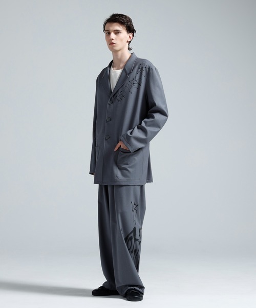 Y-3(ワイスリー)の「Y-3 CHITO CITY GRAPHIC WOOL BLAZER(テーラードジャケット・メンズ・グレー・X-SMALL/SMALL/MEDIUM/LARGE)」の7枚目の写真