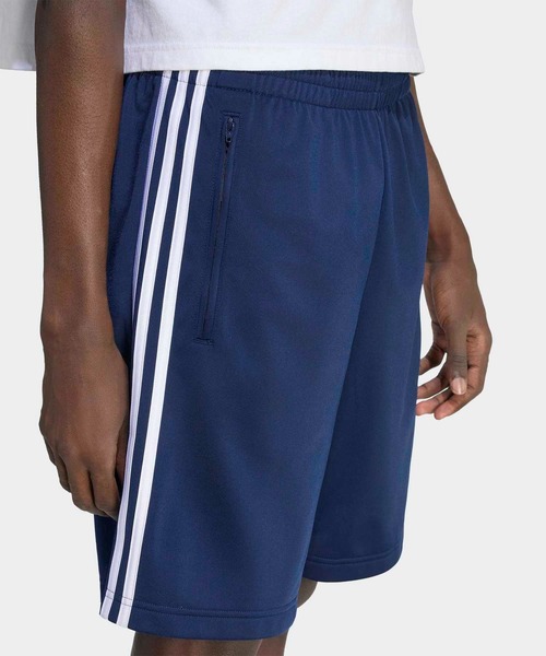 adidas(アディダス)の「ファイアーバード ショーツ / ハーフパンツ / アディダスオリジナルス adidas Originals(その他パンツ・メンズ・ブルー・MEDIUM/XX-LARGE/LARGE/3XL/X-SMALL/X-LARGE/SMALL)」の4枚目の写真