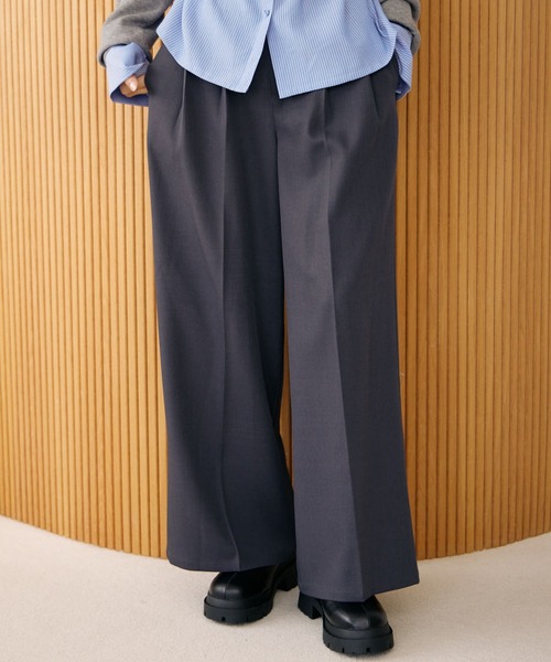 archives(アルシーヴ)の「【ONかわ】ベルト付きタックスラックス(スラックス・レディース・Wine/チャコールグレー/ブラウン・SMALL/MEDIUM)」の4枚目の写真