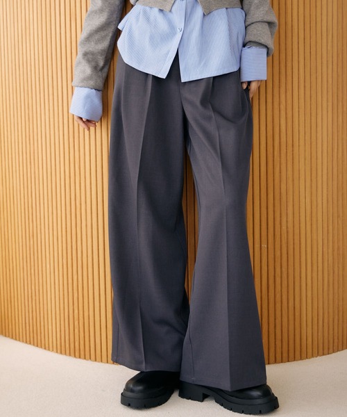 archives(アルシーヴ)の「【ONかわ】ベルト付きタックスラックス(スラックス・レディース・Wine/チャコールグレー/ブラウン・SMALL/MEDIUM)」の5枚目の写真