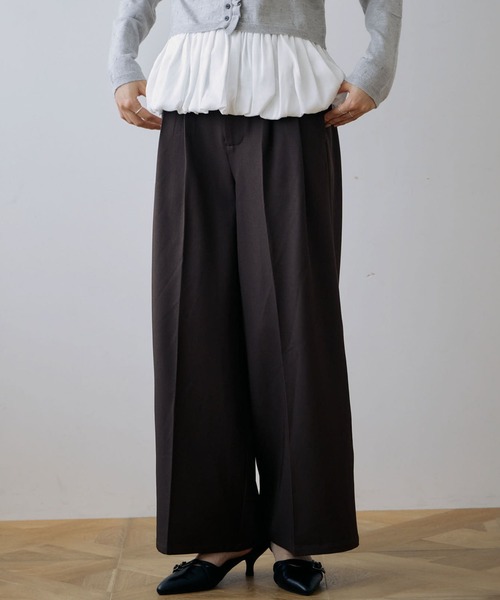 archives(アルシーヴ)の「【ONかわ】ベルト付きタックスラックス(スラックス・レディース・Wine/チャコールグレー/ブラウン・SMALL/MEDIUM)」の15枚目の写真