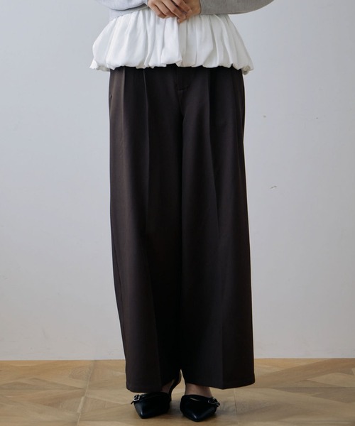 archives(アルシーヴ)の「【ONかわ】ベルト付きタックスラックス(スラックス・レディース・Wine/チャコールグレー/ブラウン・SMALL/MEDIUM)」の18枚目の写真