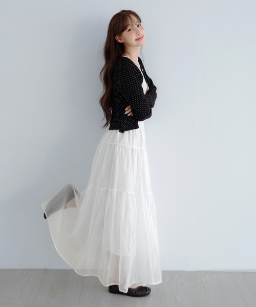 by muni:r(バイ ムニール)の「ドット ソフトボタン カーディガン/2026 AW COLLECTION(Tシャツ/カットソー・レディース・ブラック/アイボリー/チャコール・FREE)」の10枚目の写真