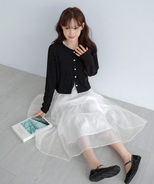 by muni:r(バイ ムニール)の「ドット ソフトボタン カーディガン/2026 AW COLLECTION(Tシャツ/カットソー・レディース・ブラック/アイボリー/チャコール・FREE)」の15枚目の写真