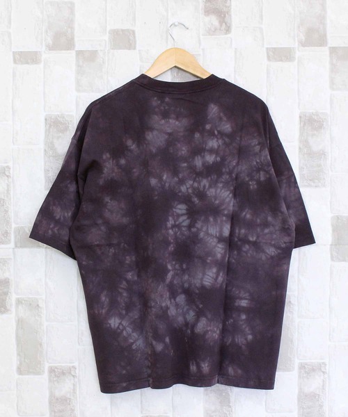 Carhartt WIP(カーハートダブリューアイピー)の「WIP レイディエート ムラ染めタイダイ 半袖Tシャツ S/S Radiate T-Shirt(Tシャツ/カットソー・メンズ・ブラック/パープル・M/XL/L)」の7枚目の写真