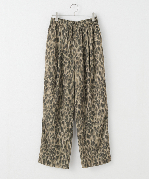 Spick & Span(スピックアンドスパン)の「《WEB限定 / 追加》レオパードプリントイージーパンツ(その他パンツ・レディース・その他4・36/38)」の10枚目の写真