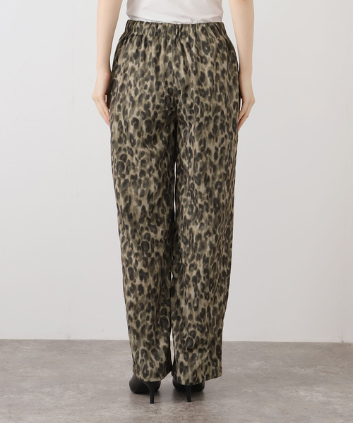 Spick & Span(スピックアンドスパン)の「《WEB限定 / 追加》レオパードプリントイージーパンツ(その他パンツ・レディース・その他4・36/38)」の18枚目の写真