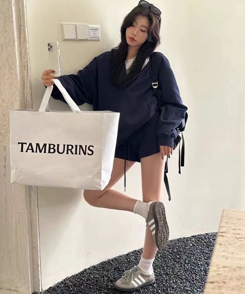 Ressaca（レサーカ）の「スウェットパーカー＆ショートパンツ セットアップ（セットアップ・レディース・ネイビー/グレー・M）」の3枚目の写真