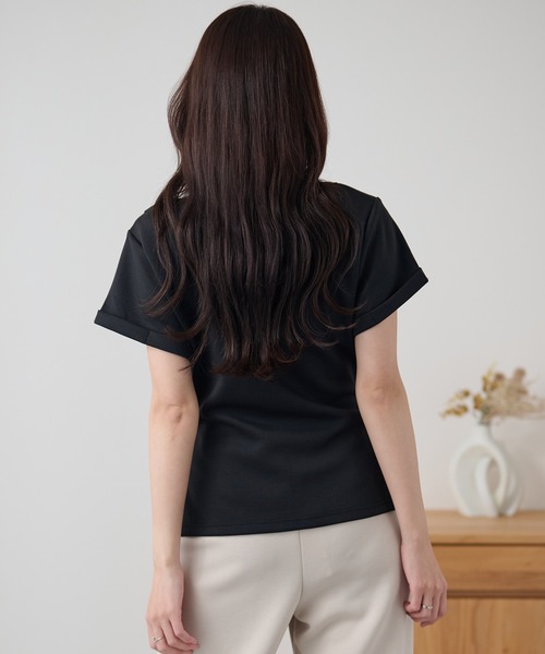DAYRA(デイラ)の「タック ペプラム 裾スリット 半袖 トップス(Tシャツ/カットソー・レディース・ネイビー/ホワイト/ブラック・FREE)」の6枚目の写真