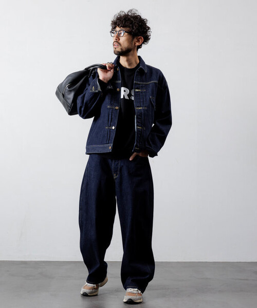 Firsthand(ファーストハンド)の「Firsthand/ファーストハンド Big Leather Boston bag【限定展開】 / レザーボストンバッグ / 牛革 / 撥水レザー / A4収納可能(ボストンバッグ・メンズ・ブラック・ONE SIZE)」の15枚目の写真