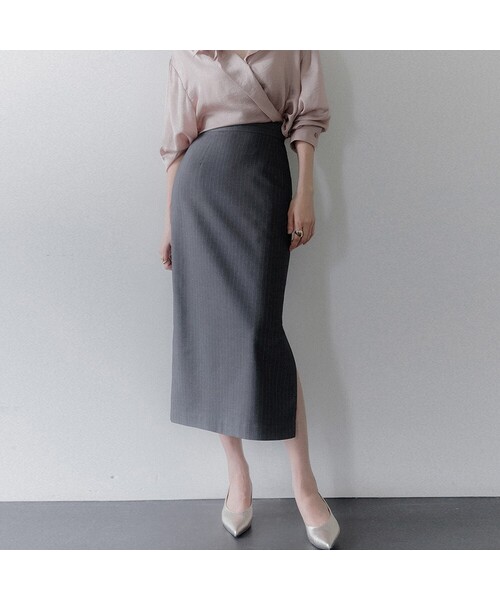 MEMUA(メムア)の「ピンSTワイドスリットミディスカート(スカート・レディース・グレー/ダークネイビー・LARGE/MEDIUM/SMALL)」の1枚目の写真