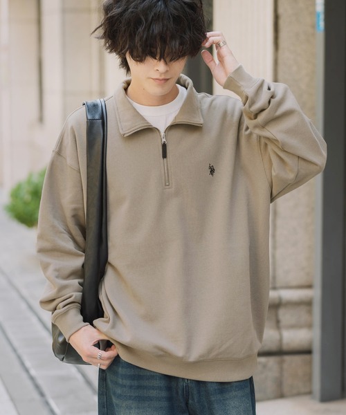 U.S. POLO ASSN.(ユーエスポロアッスン)の「新色追加 U.S. POLO ASSN. ユーエスポロアッスン オーバーサイズ裏起毛ワンポイントロゴ刺繍長袖ハーフジップスウェット(スウェット・メンズ・ブラック/ホワイト/ライトグレー/レッド/ブラウン/ネイビー/杢グレー/グレイッシュベージュ/チャコール・M/L/XL)」の7枚目の写真