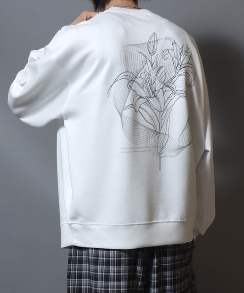 ANPAS(アンパス)の「Flower Graphic Print Long Sleeve Tee / ポンチフラワーグラフィックTシャツ ロンT オーバーサイズ Tスウェット メンズ レディース トップス 秋冬 きれいめ(スウェット・メンズ・ブラック系2/ライトグレー系2/ホワイト系1/ブラック系1/ホワイト系2/ライトグレー系1・L/M)」の1枚目の写真