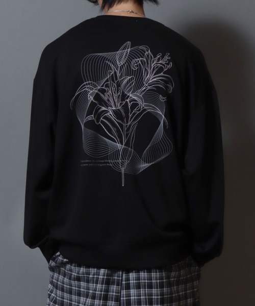 ANPAS(アンパス)の「Flower Graphic Print Long Sleeve Tee / ポンチフラワーグラフィックTシャツ ロンT オーバーサイズ Tスウェット メンズ レディース トップス 秋冬 きれいめ(スウェット・メンズ・ブラック系2/ライトグレー系2/ホワイト系1/ブラック系1/ホワイト系2/ライトグレー系1・L/M)」の3枚目の写真