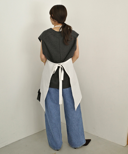 crinkle crinkle crinkle(クリンクルクリンクルクリンクル)の「crinkle crinkle crinkle apron gilet blouse CC-5006(シャツ/ブラウス・レディース・ホワイト・FREE)」の16枚目の写真