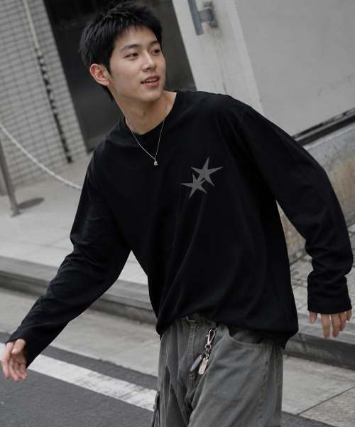 GRAVER ORDINARY（グレイバーオーディナリー）の「[UNISEX] SIM SLEEVE ロングスリーブ Tシャツ_3color（Tシャツ/カットソー・レディース・チャコール・MEDIUM/LARGE）」の2枚目の写真