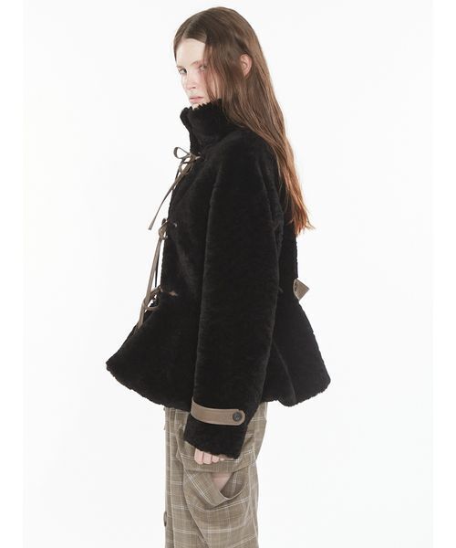 SORIN(ソリン )の「Boa Fur Peplum Jacket / ボアファーペプラムジャケット(テーラードジャケット・レディース・グレー/オフホワイト/ブラック・38)」の21枚目の写真