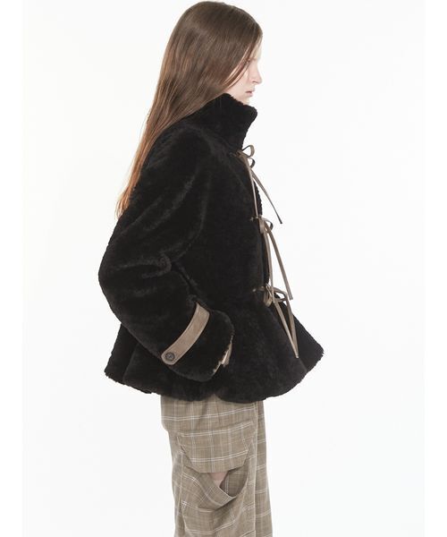 SORIN(ソリン )の「Boa Fur Peplum Jacket / ボアファーペプラムジャケット(テーラードジャケット・レディース・グレー/オフホワイト/ブラック・38)」の15枚目の写真