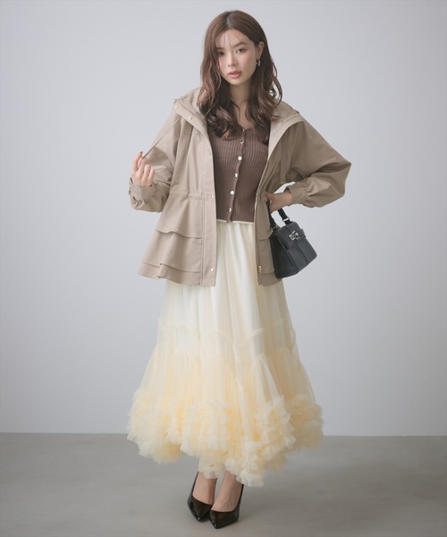 AND COUTURE(アンドクチュール)の「ウエストドロストペプラムマウンテンパーカー(マウンテンパーカー・レディース・モカ/ブラック/ベージュ・FREE)」の9枚目の写真
