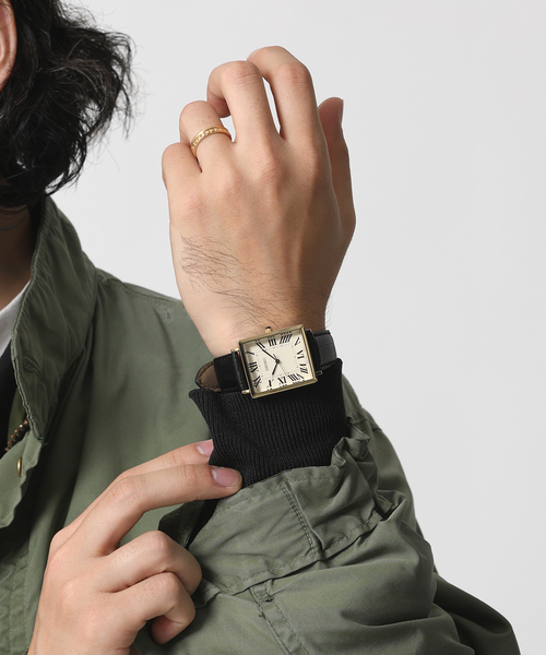 SEIKO(セイコー)の「SEIKO Exclusive EDIFICE x HIROB Yellow gold 別注(アナログ腕時計・レディース・ゴールド・FREE)」の13枚目の写真