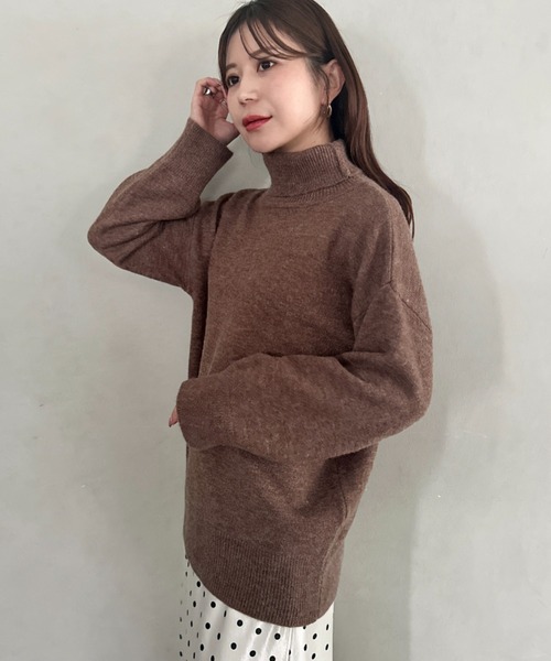 MYMOOD.(マイムード)の「ゆったりシルエットタートルネックニット(ニット/セーター・レディース・チャコールグレー/ブラック/モカ/レッド/アイボリー・FREE)」の14枚目の写真