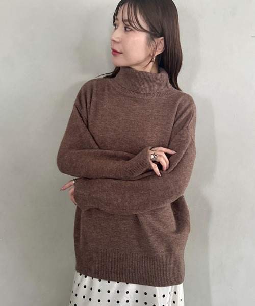 MYMOOD.(マイムード)の「ゆったりシルエットタートルネックニット(ニット/セーター・レディース・チャコールグレー/ブラック/モカ/レッド/アイボリー・FREE)」の15枚目の写真
