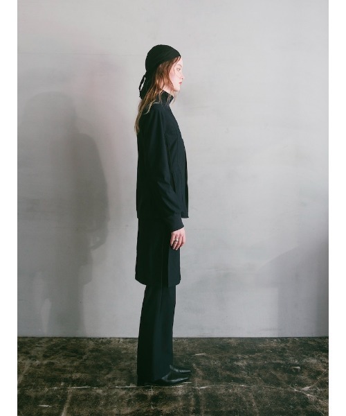 ILANIS(イラニス)の「360° Stretch Hug Jacket(ジャージ・レディース・ブラック/ネイビー/ベージュ・FREE)」の6枚目の写真