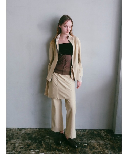 ILANIS(イラニス)の「360° Stretch Hug Jacket(ジャージ・レディース・ブラック/ネイビー/ベージュ・FREE)」の21枚目の写真
