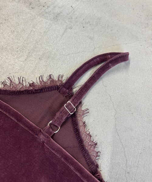 Rohwel(ローウェル)の「Velour Lace Camisole / ベロア レース キャミソール(キャミソール・レディース・パープル/ホワイト/ブラック・FREE)」の20枚目の写真