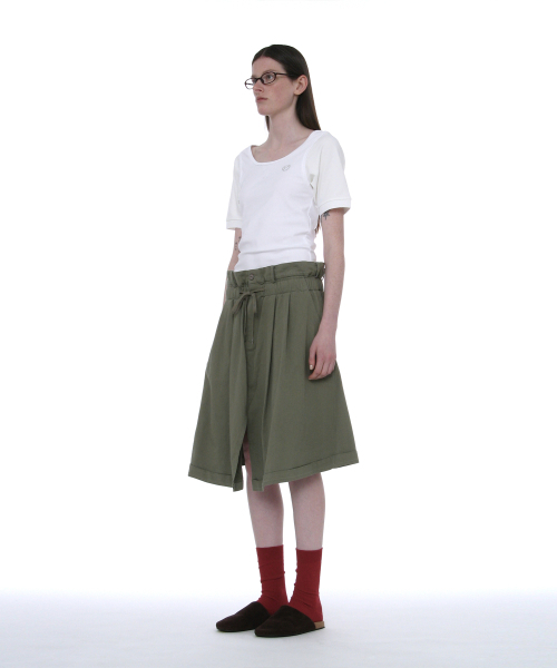 PARTIMENTO WOMEN(パルティメントウィメン)の「スcoopネックバットスリーブトップ_ホワイト(Tシャツ/カットソー・レディース・その他・SMALL/LARGE)」の3枚目の写真