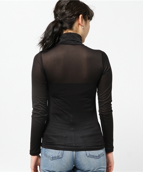 MOUSSY（マウジー）の「SHEER TURTLE TOP（Tシャツ/カットソー・レディース・ライトブルー/ブラック/ホワイト・FREE）」の6枚目の写真