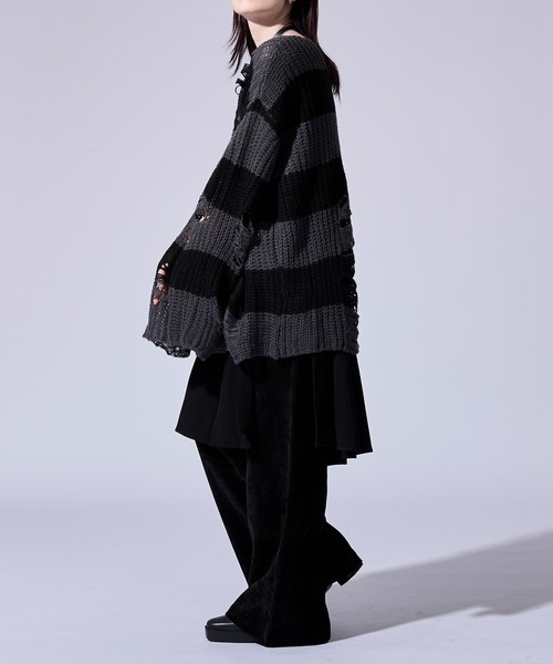 Ellno Loset(エルノロゼット)の「ダメージゆるボーダーニット(ニット/セーター・メンズ・オフホワイト/グレー・SMALL/LARGE/MEDIUM)」の5枚目の写真