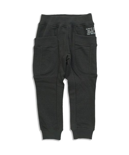 BREEZE(ブリーズ)の「ネット限定 あったか裏シャギーマチ付カットパンツ(10分丈)(その他パンツ・キッズ・チャコール/ダークグリーン/レッド・95/80/100/110/90/120)」の2枚目の写真