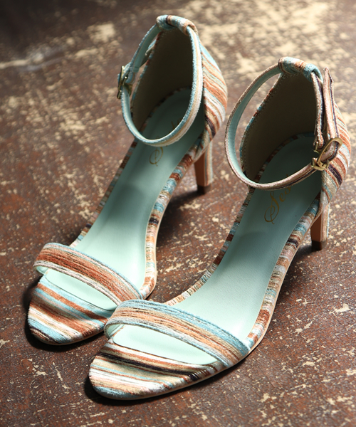 SESTO(セスト)の「美脚ピンヒールの華奢アンクルストラップサンダル(サンダル・レディース・ブラック/キャメル/レッド/ベージュ/ライトグレー/その他/イエロー/ブルー/ネイビー/グレイッシュベージュ/パイソン・24.0cm/24.5cm/23.0cm/25.5cm/23.5cm/22.5cm/22.0cm)」の1枚目の写真