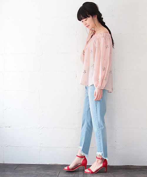 SESTO(セスト)の「美脚ピンヒールの華奢アンクルストラップサンダル(サンダル・レディース・ブラック/キャメル/レッド/ベージュ/ライトグレー/その他/イエロー/ブルー/ネイビー/グレイッシュベージュ/パイソン・24.0cm/24.5cm/23.0cm/25.5cm/23.5cm/22.5cm/22.0cm)」の14枚目の写真